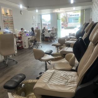 bj hair nail lounge