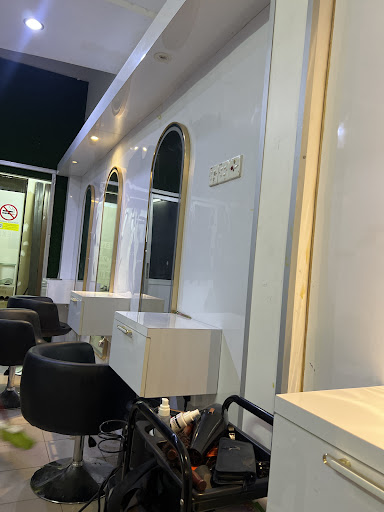 Giovani Aesthetic salon & spa