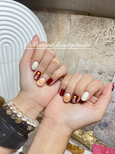 Moment beauty studio