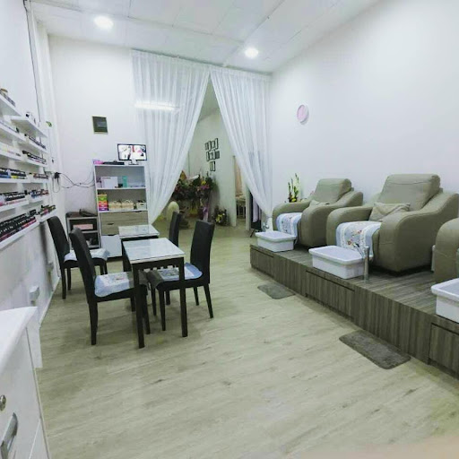Yinn Ee Nail & Lash Studio