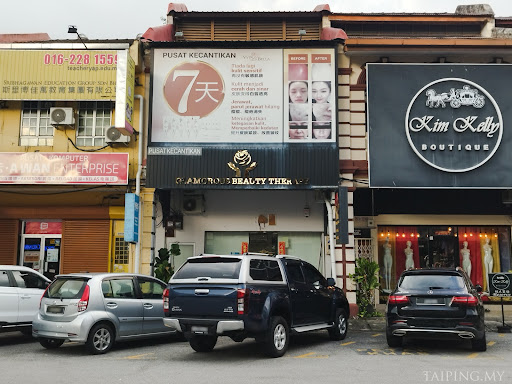 Glamorous Beauty Therapy