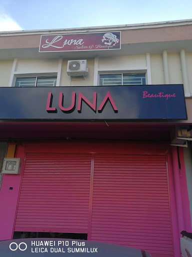 LUNA Beautique
