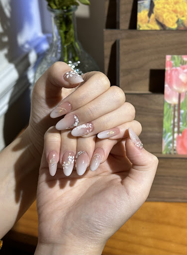 Solely Nail Studio