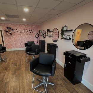 glows pampering studio