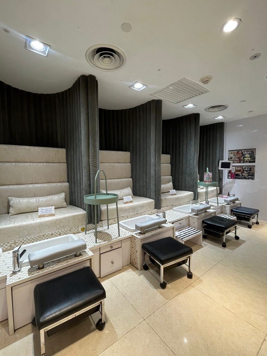 Luxe By The Nail Parlour 1 luxe by the nail parlour