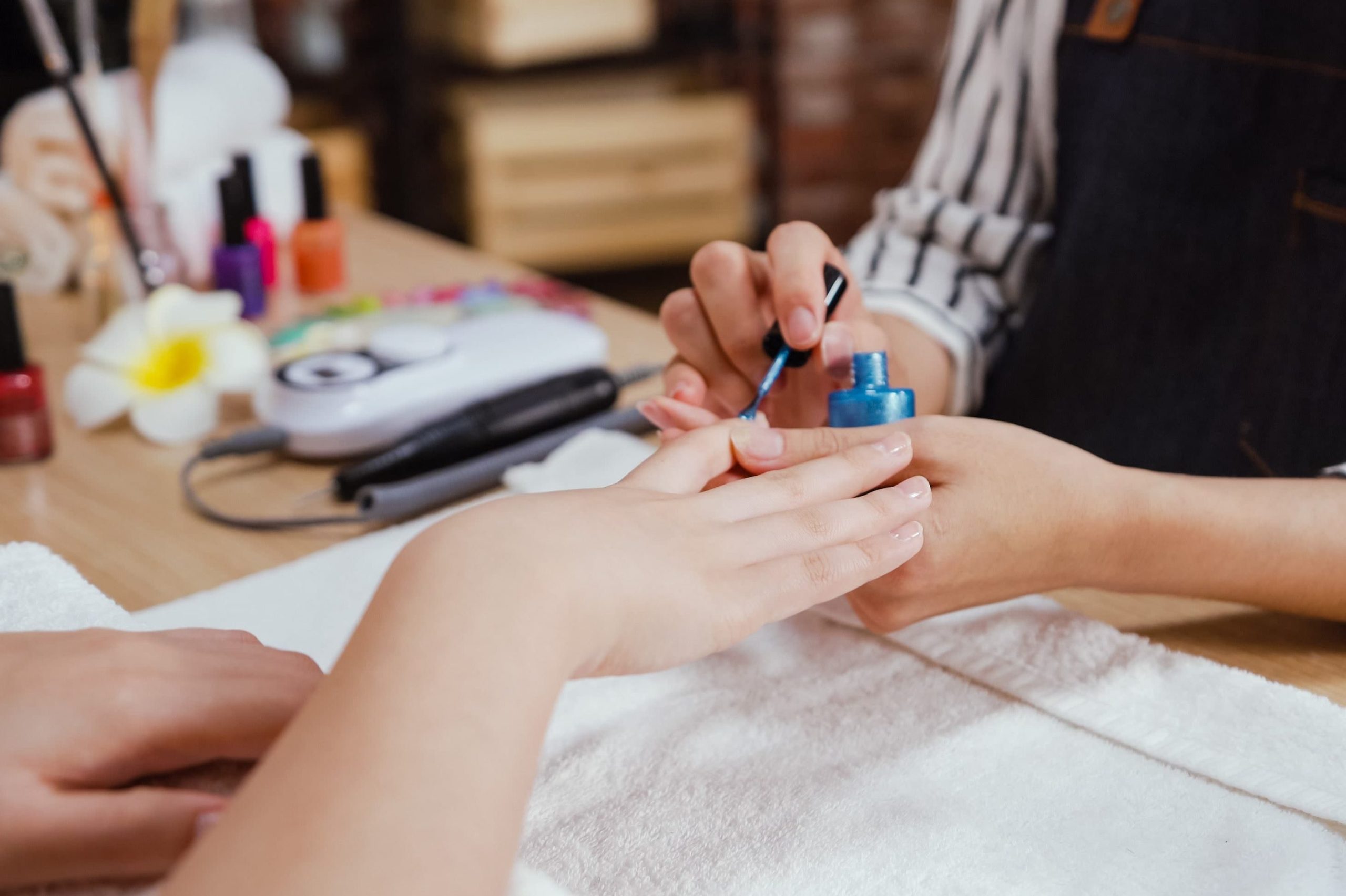 miracle parlour nails hair wax lash brow makeup courses scaled