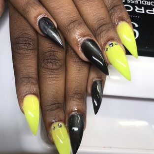 nail house beauty accessories