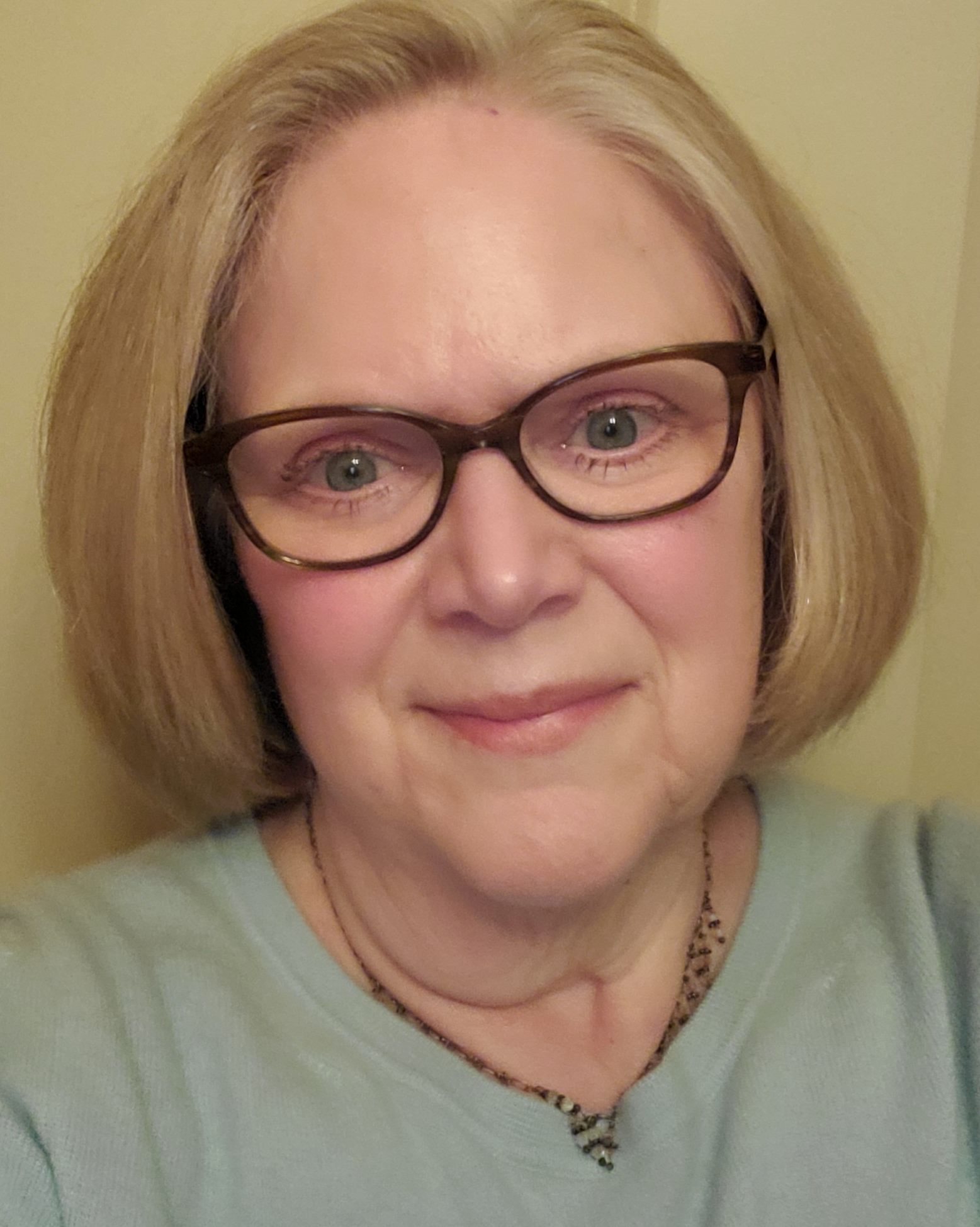 sri sharon salero beauty care