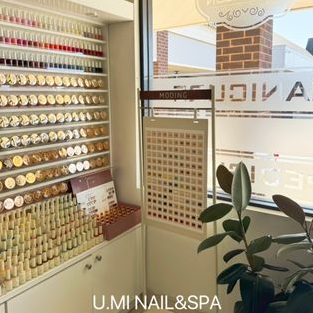 u mi nail studio