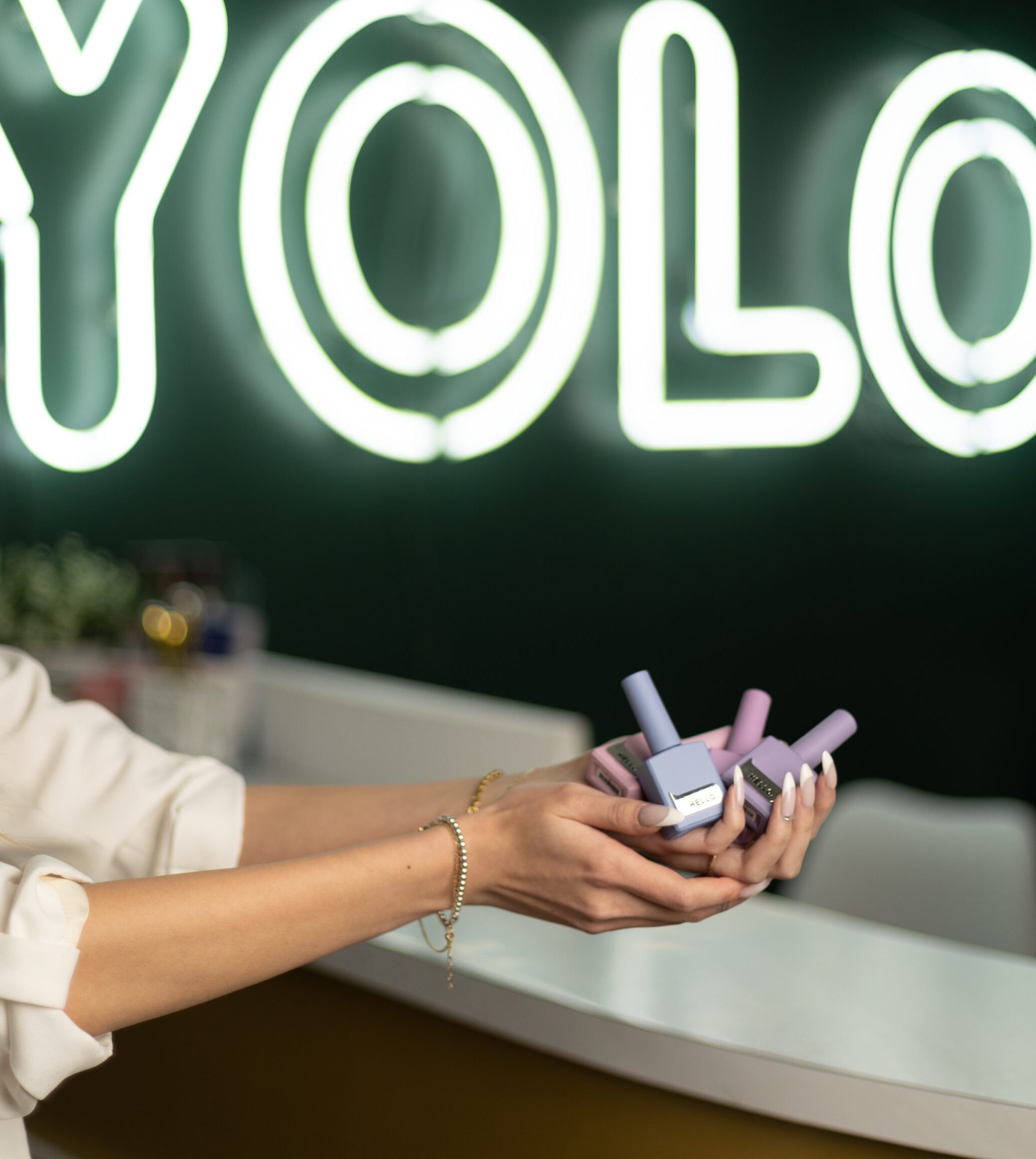 yolo nail studio